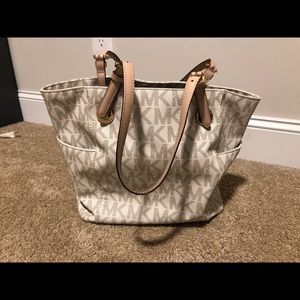Michael Kors bag